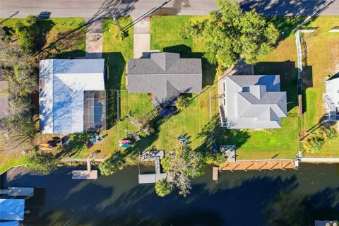 Casa en venta en Crystal River, Florida, 3 dormitorios, 134.15 m2 № 2236986 - foto 5