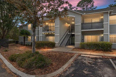 Copropriété à vendre à Gainesville, Floride: 2 chambres, 88.26 m2 № 2094438 - photo 2