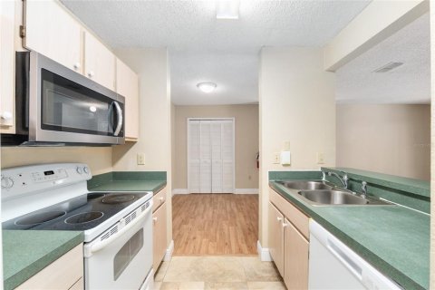 Copropriété à vendre à Gainesville, Floride: 2 chambres, 88.26 m2 № 2094438 - photo 24
