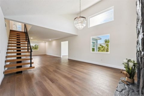 Casa en venta en Seminole, Florida, 4 dormitorios, 209.22 m2 № 1866118 - foto 13