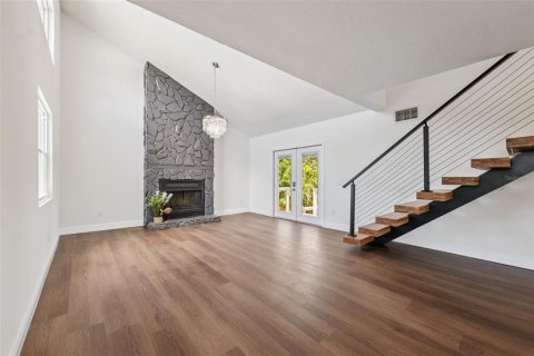 Casa en venta en Seminole, Florida, 4 dormitorios, 209.22 m2 № 1866118 - foto 4