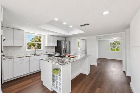 Casa en venta en Seminole, Florida, 4 dormitorios, 209.22 m2 № 1866118 - foto 27