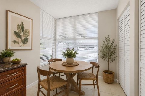 Condo in Bradenton, Florida, 2 bedrooms № 2155672 - photo 9