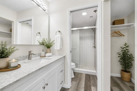 Condo in Bradenton, Florida, 2 bedrooms № 2155672 - photo 15