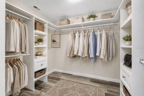 Condo in Bradenton, Florida, 2 bedrooms № 2155672 - photo 16