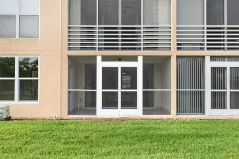 Condo in Bradenton, Florida, 2 bedrooms № 2155672 - photo 26