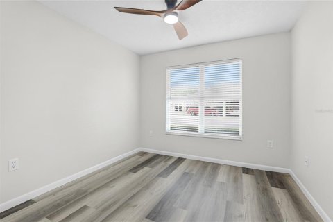 Condo in Bradenton, Florida, 2 bedrooms № 2155672 - photo 18