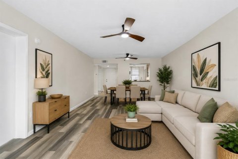 Condo in Bradenton, Florida, 2 bedrooms № 2155672 - photo 6