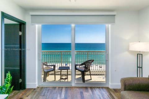 Condominio en venta en Sunny Isles Beach, Florida, 1 dormitorio, 40.88 m2 № 1715851 - foto 14