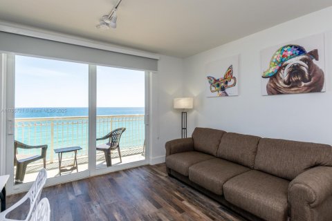 Condominio en venta en Sunny Isles Beach, Florida, 1 dormitorio, 40.88 m2 № 1715851 - foto 5