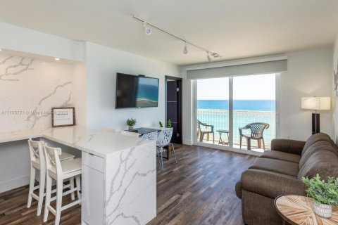 Condominio en venta en Sunny Isles Beach, Florida, 1 dormitorio, 40.88 m2 № 1715851 - foto 6