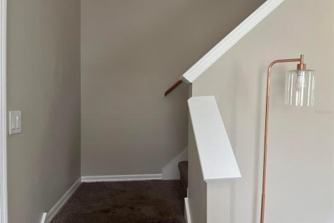 Villa ou maison à louer à Tampa, Floride: 4 chambres, 162.95 m2 № 1900950 - photo 12