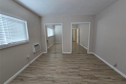 Apartamento en alquiler en Miami Beach, Florida, 1 dormitorio, 65.03 m2 № 1944163 - foto 12