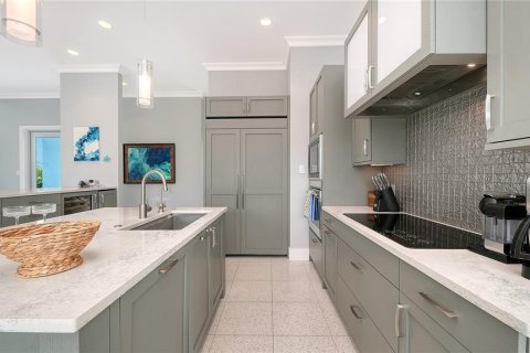 House in Longboat Key, Florida 4 bedrooms, 286.42 sq.m. № 2220496 - photo 30