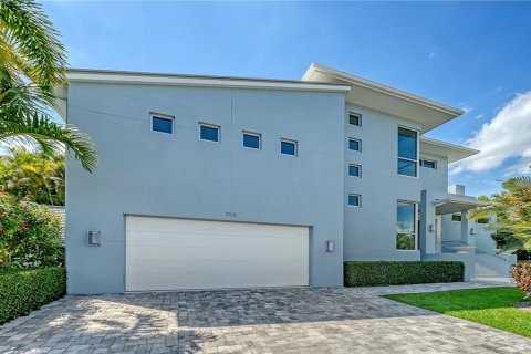 House in Longboat Key, Florida 4 bedrooms, 286.42 sq.m. № 2220496 - photo 4