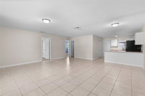 Duplex in Edgewater, Florida 2 bedrooms, 110 sq.m. № 1909414 - photo 7