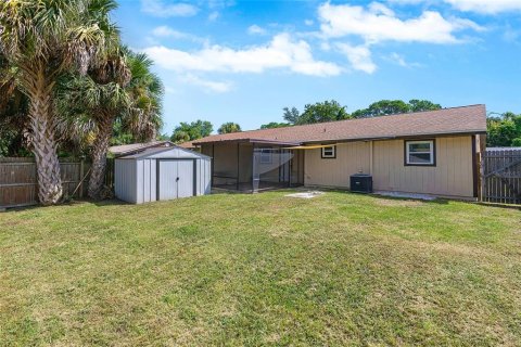 Duplex in Edgewater, Florida 2 bedrooms, 110 sq.m. № 1909414 - photo 29