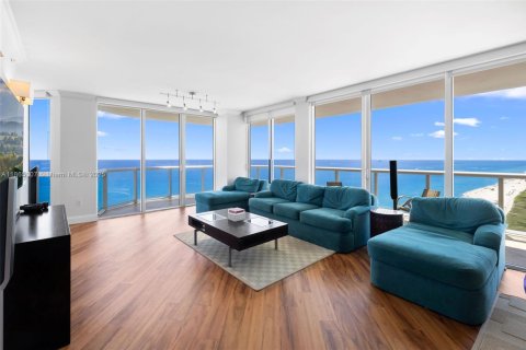 Copropriété à vendre à Miami Beach, Floride: 3 chambres, 163.6 m2 № 2015876 - photo 10