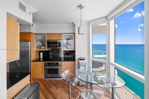 Copropriété à vendre à Miami Beach, Floride: 3 chambres, 163.6 m2 № 2015876 - photo 14