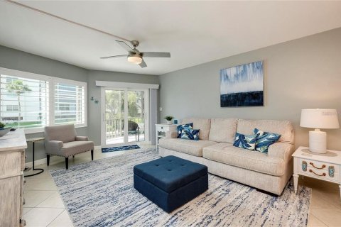 Condo in Sarasota, Florida, 1 bedroom  № 1212654 - photo 29
