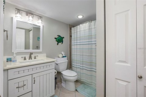 Condo in Sarasota, Florida, 1 bedroom  № 1212654 - photo 11