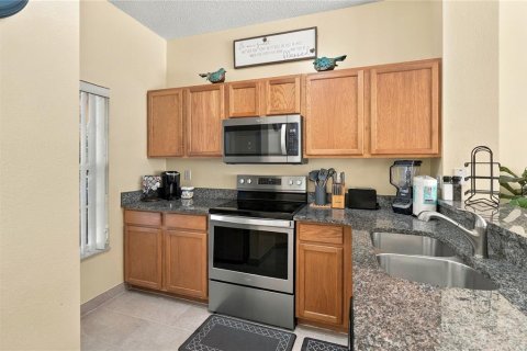 Touwnhouse à vendre à Kissimmee, Floride: 3 chambres, 119.47 m2 № 2398594 - photo 9