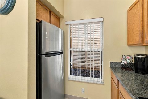 Touwnhouse à vendre à Kissimmee, Floride: 3 chambres, 119.47 m2 № 2398594 - photo 12