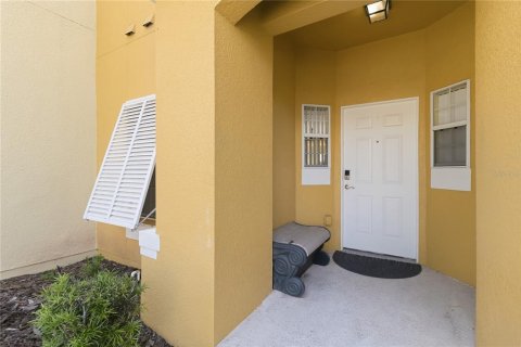 Touwnhouse à vendre à Kissimmee, Floride: 3 chambres, 119.47 m2 № 2398594 - photo 4