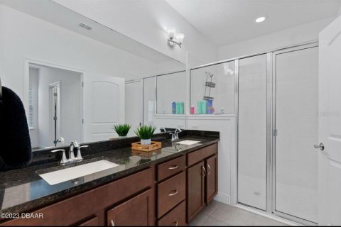 Villa ou maison à louer à Port Orange, Floride: 4 chambres, 172.71 m2 № 1673861 - photo 17