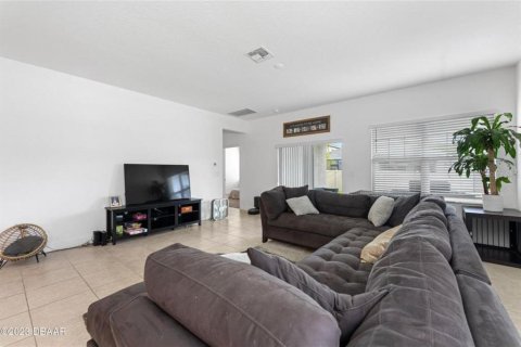 Villa ou maison à louer à Port Orange, Floride: 4 chambres, 172.71 m2 № 1673861 - photo 6