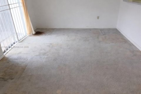 Купить кондоминиум в Пальметто-Бей, Флорида 3 спальни, 152.17м2, № 2026447 - фото 8