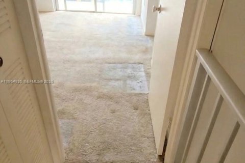 Купить кондоминиум в Пальметто-Бей, Флорида 3 спальни, 152.17м2, № 2026447 - фото 13