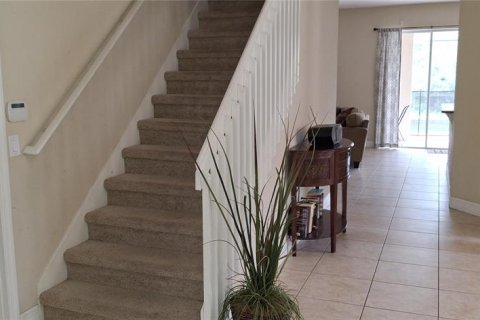 House in Davenport, Florida 5 bedrooms, 299.24 sq.m. № 1789144 - photo 28
