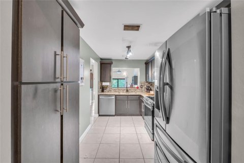 Touwnhouse à vendre à Davie, Floride: 2 chambres, 123.19 m2 № 2085180 - photo 11