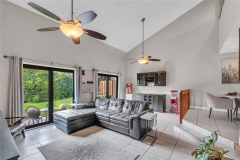 Touwnhouse à vendre à Davie, Floride: 2 chambres, 123.19 m2 № 2085180 - photo 3