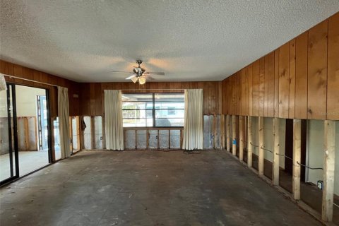 Villa ou maison à vendre à Weeki Wachee, Floride: 3 chambres, 125.6 m2 № 1439425 - photo 30