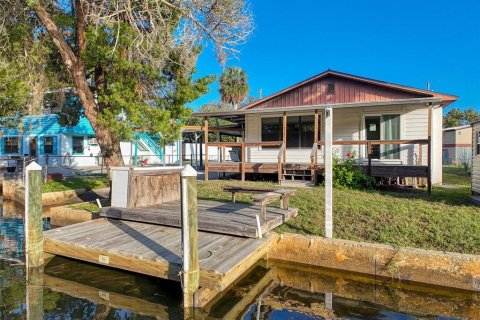 Villa ou maison à vendre à Weeki Wachee, Floride: 3 chambres, 125.6 m2 № 1439425 - photo 5