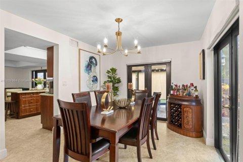 Villa ou maison à vendre à Miami, Floride: 3 chambres, 149.57 m2 № 1823937 - photo 9