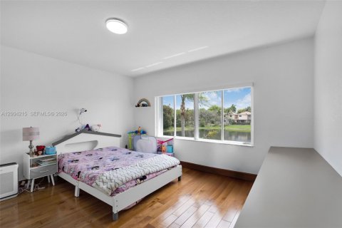 Villa ou maison à vendre à Doral, Floride: 4 chambres, 214.79 m2 № 2068413 - photo 27