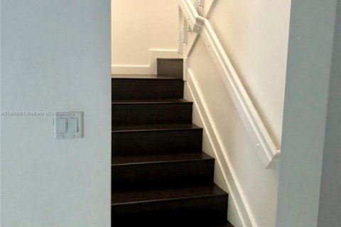 Adosado en venta en Doral, Florida, 4 dormitorios, 214.23 m2 № 1929251 - foto 14