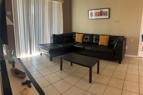 Copropriété à vendre à Kissimmee, Floride: 3 chambres, 115.76 m2 № 2424243 - photo 11