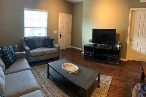 Townhouse in Kissimmee, Florida 3 bedrooms, 120.77 sq.m. № 2231627 - photo 18
