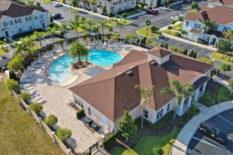 Townhouse in Kissimmee, Florida 3 bedrooms, 120.77 sq.m. № 2231627 - photo 25