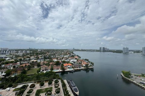 Снять в аренду квартиру в Авентура, Флорида 2 спальни, 105.91м2, № 1956749 - фото 16