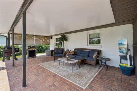 House in Indian lake estates, Florida 2 bedrooms, 105.35 sq.m. № 2203675 - photo 28