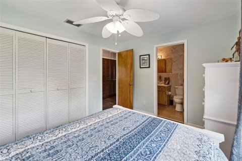 House in Indian lake estates, Florida 2 bedrooms, 105.35 sq.m. № 2203675 - photo 20