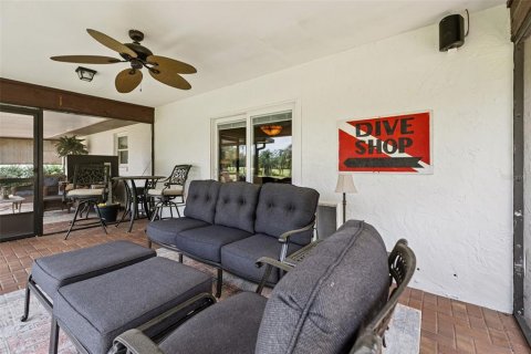 House in Indian lake estates, Florida 2 bedrooms, 105.35 sq.m. № 2203675 - photo 25