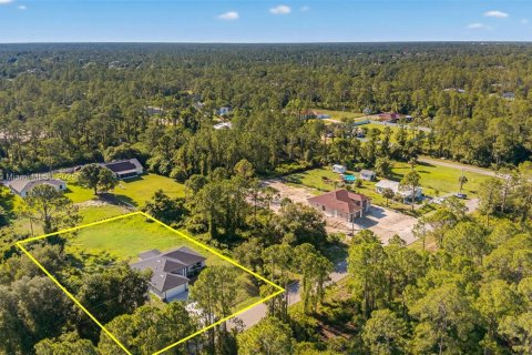 Casa en venta en Lehigh Acres, Florida, 3 dormitorios, 150.5 m2 № 1685913 - foto 27