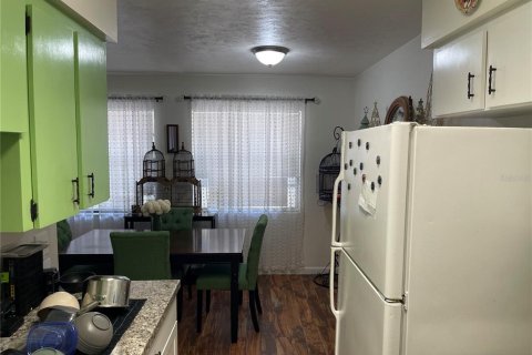 Townhouse in Gainesville, Florida 2 bedrooms, 73.39 sq.m. № 1785520 - photo 8