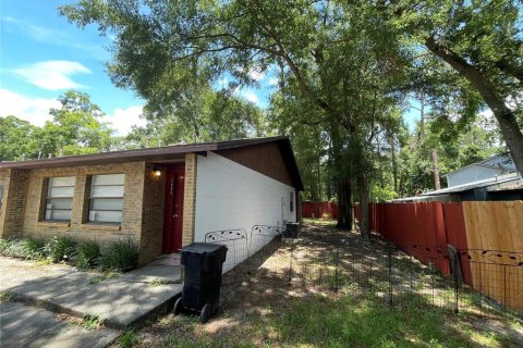 Townhouse in Gainesville, Florida 2 bedrooms, 73.39 sq.m. № 1785520 - photo 20